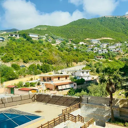 Apartment - Sunny In The Diamond Hill Complex - By Ggpremiumstays - 2 Double Bedrooms With Balcony - Private Parking